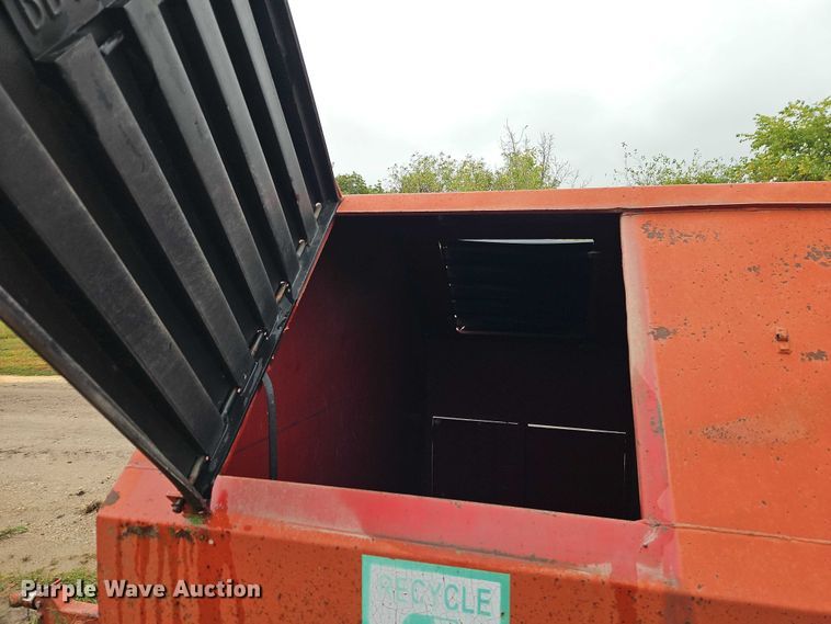 image for item EB8367 Recycle trailer