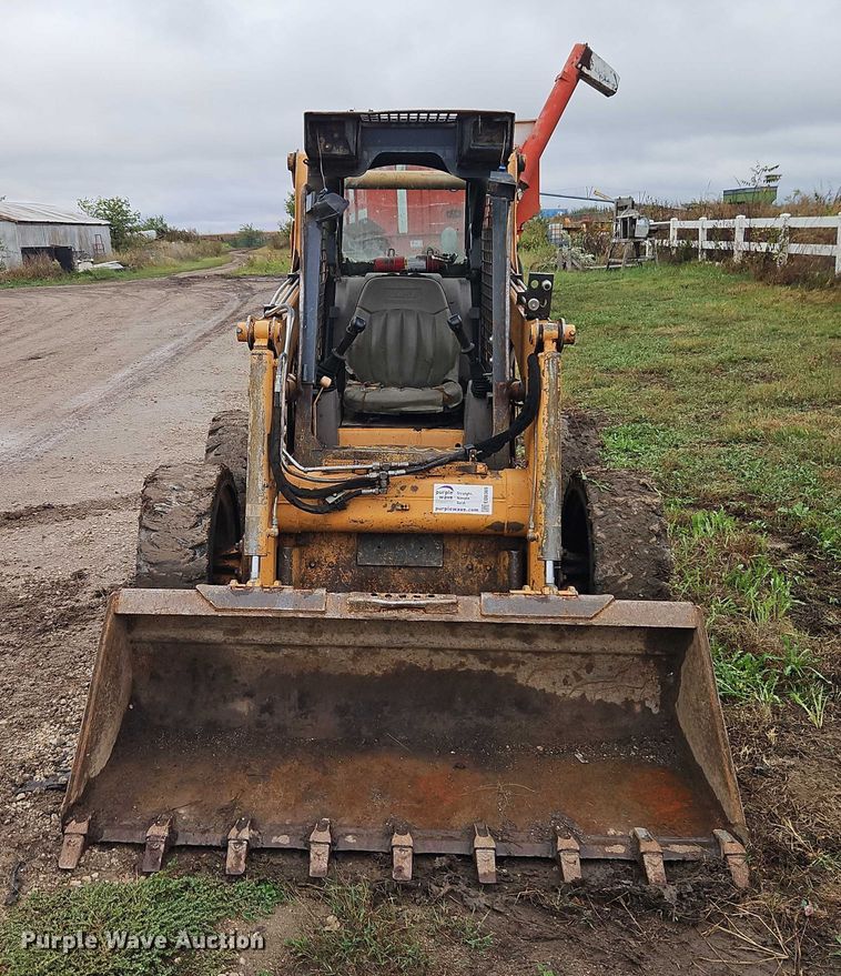 image for item EB8369 2002 Case 75XT skid steer loader