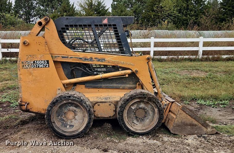 image for item EB8369 2002 Case 75XT skid steer loader