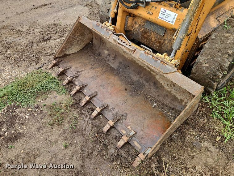 image for item EB8369 2002 Case 75XT skid steer loader