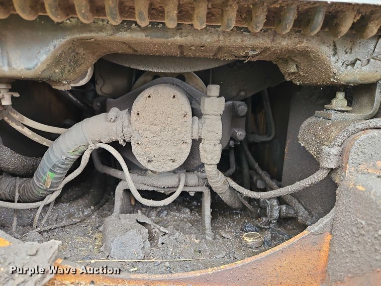 image for item EB8369 2002 Case 75XT skid steer loader