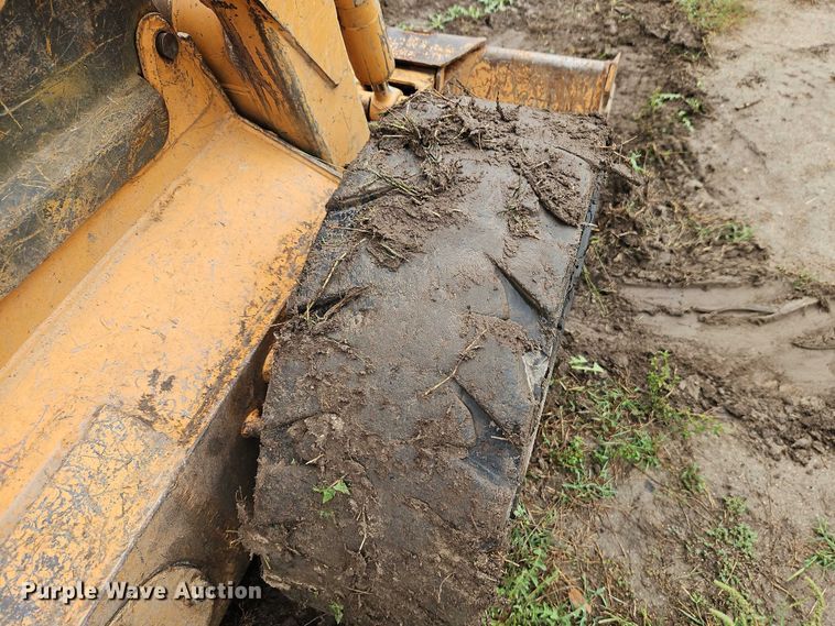 image for item EB8369 2002 Case 75XT skid steer loader