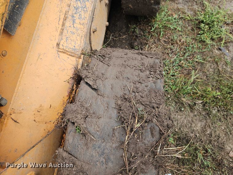 image for item EB8369 2002 Case 75XT skid steer loader