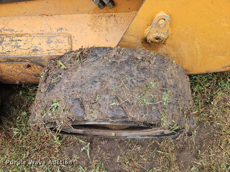 image for item EB8369 2002 Case 75XT skid steer loader