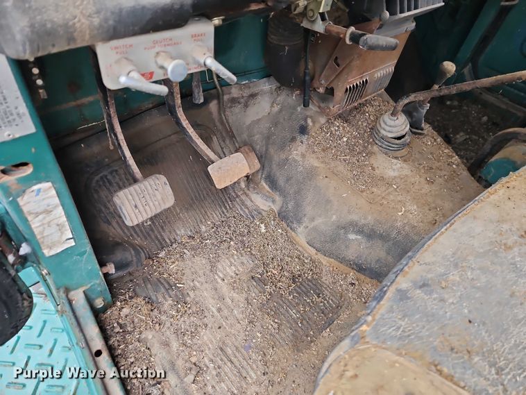 image for item EB8372 1974 Toyota  FJ 40 Land Cruiser SUV