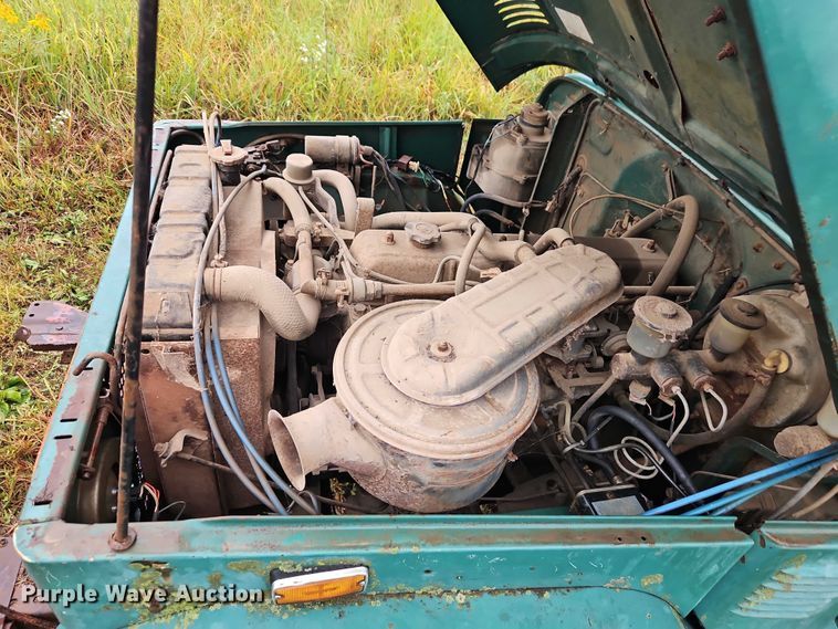 image for item EB8372 1974 Toyota  FJ 40 Land Cruiser SUV