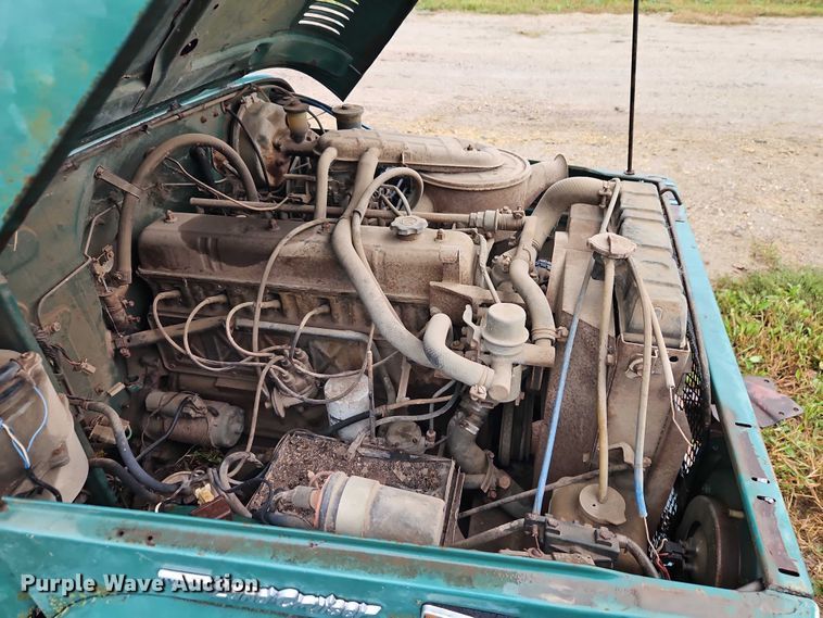 image for item EB8372 1974 Toyota  FJ 40 Land Cruiser SUV