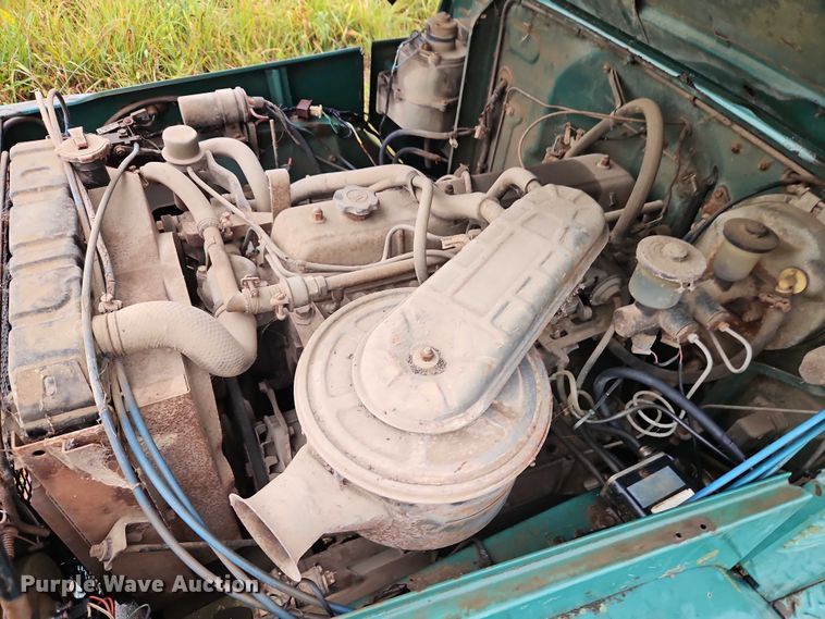 image for item EB8372 1974 Toyota  FJ 40 Land Cruiser SUV