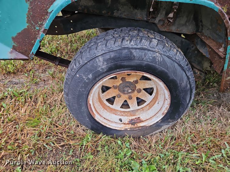 image for item EB8372 1974 Toyota  FJ 40 Land Cruiser SUV