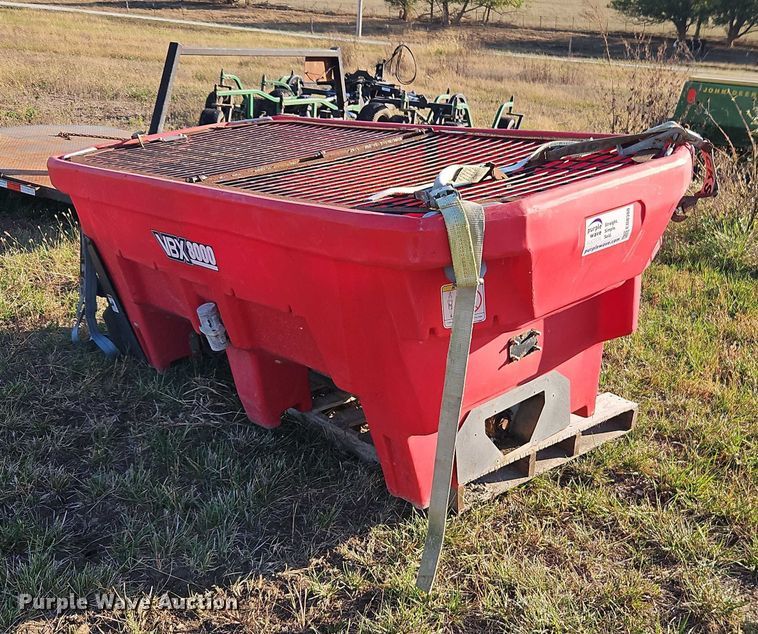 image for item EB8388 The Boss VBX8000 spreader