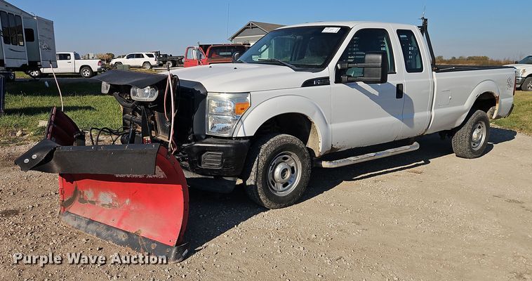 image for item EB8392 2014 Ford F250 Super Duty Ext. Cab pickup truck