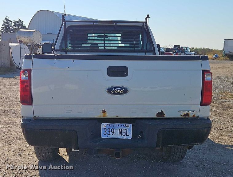 image for item EB8392 2014 Ford F250 Super Duty Ext. Cab pickup truck