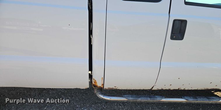 image for item EB8392 2014 Ford F250 Super Duty Ext. Cab pickup truck