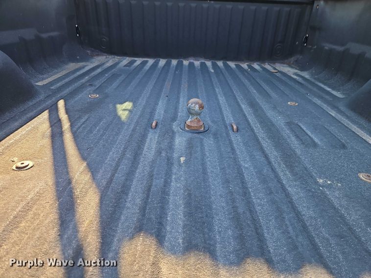 image for item EB8392 2014 Ford F250 Super Duty Ext. Cab pickup truck