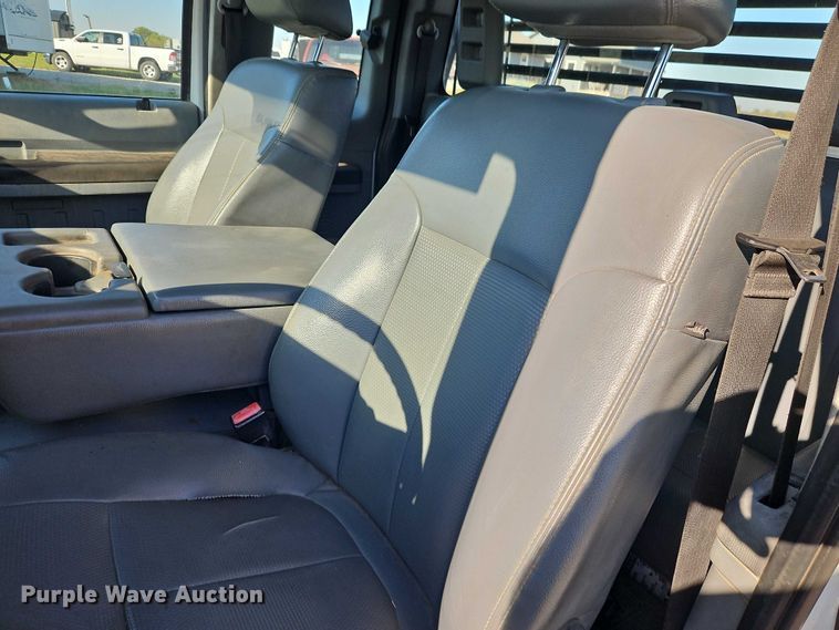 image for item EB8392 2014 Ford F250 Super Duty Ext. Cab pickup truck