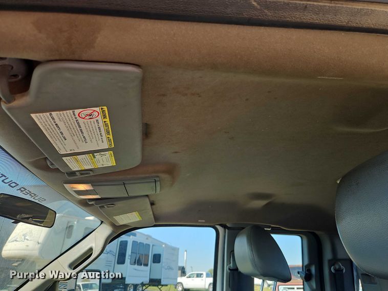 image for item EB8392 2014 Ford F250 Super Duty Ext. Cab pickup truck