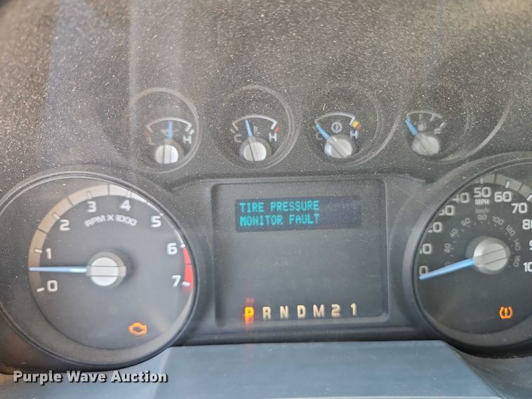 image for item EB8392 2014 Ford F250 Super Duty Ext. Cab pickup truck