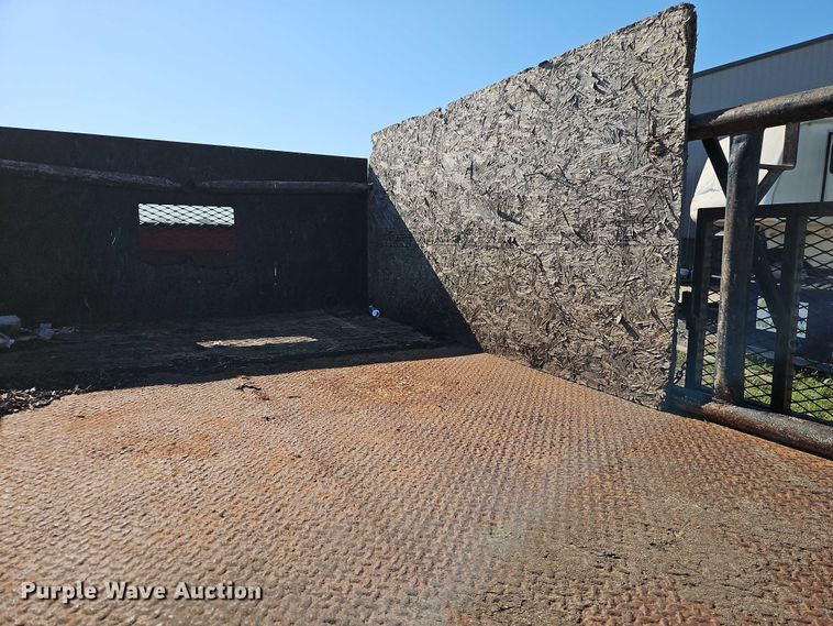 image for item EB8394 1986 GMC C6 dump flatbed truck