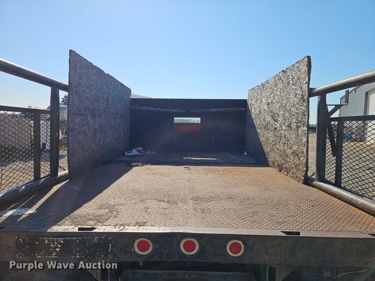 image for item EB8394 1986 GMC C6 dump flatbed truck