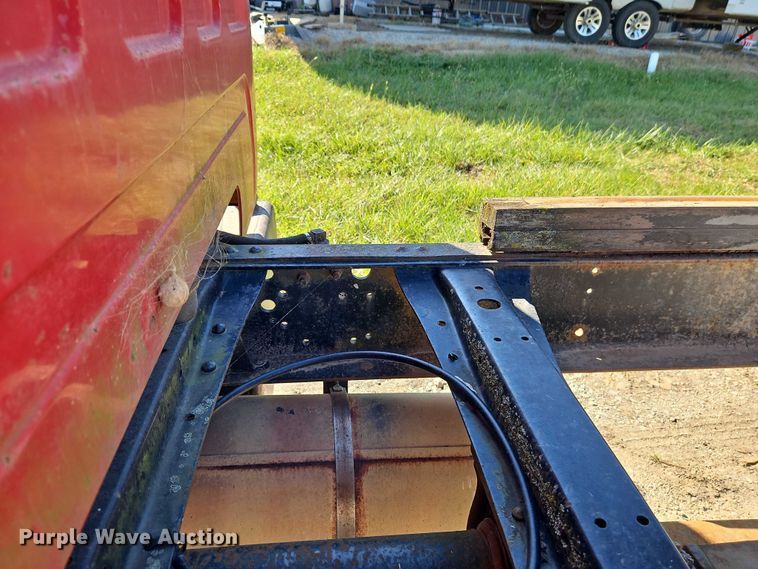 image for item EB8394 1986 GMC C6 dump flatbed truck