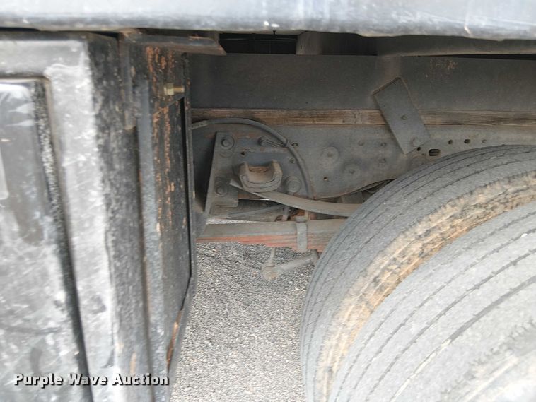 image for item EC1230 2003 Ford F450 flatbed truck