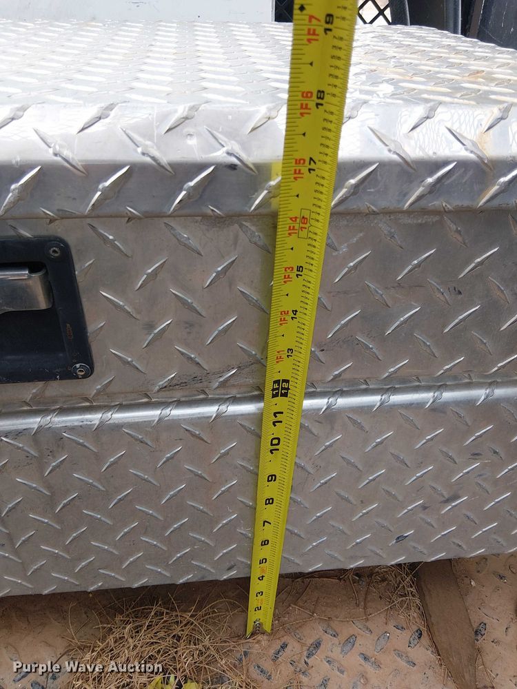 image for item EC1230 2003 Ford F450 flatbed truck