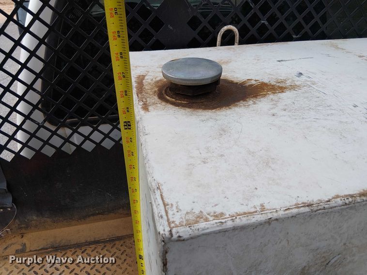 image for item EC1230 2003 Ford F450 flatbed truck