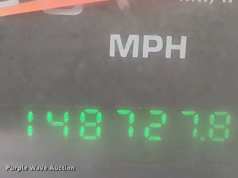 image for item EC1230 2003 Ford F450 flatbed truck