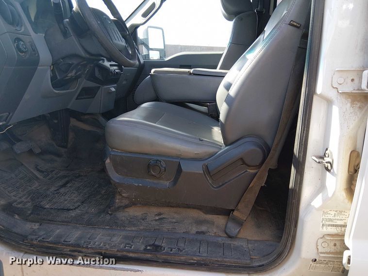 image for item EC1231 2014 Ford F250 Super Duty pickup truck