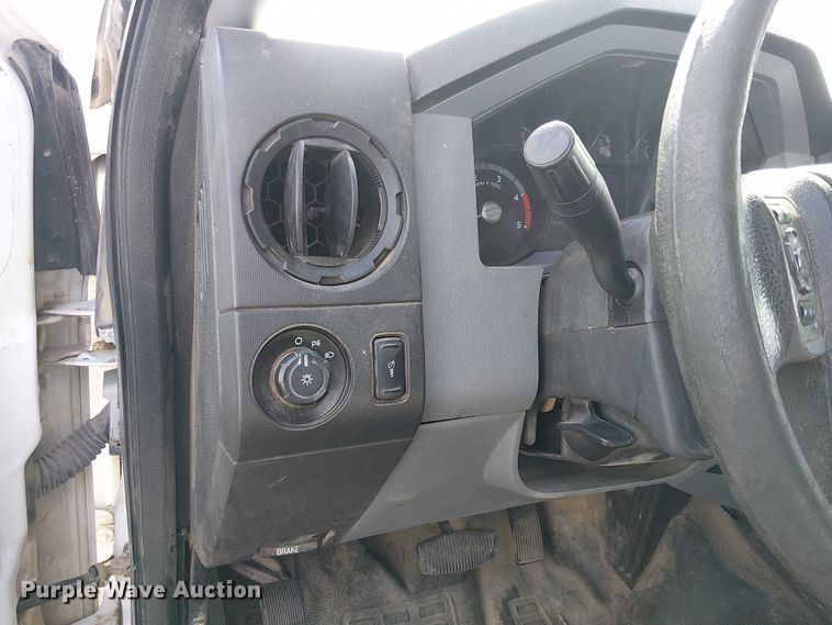 image for item EC1231 2014 Ford F250 Super Duty pickup truck