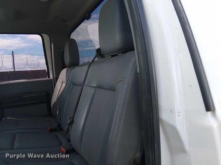 image for item EC1231 2014 Ford F250 Super Duty pickup truck