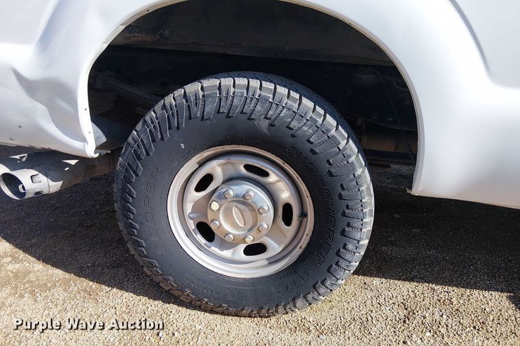 image for item EC1231 2014 Ford F250 Super Duty pickup truck