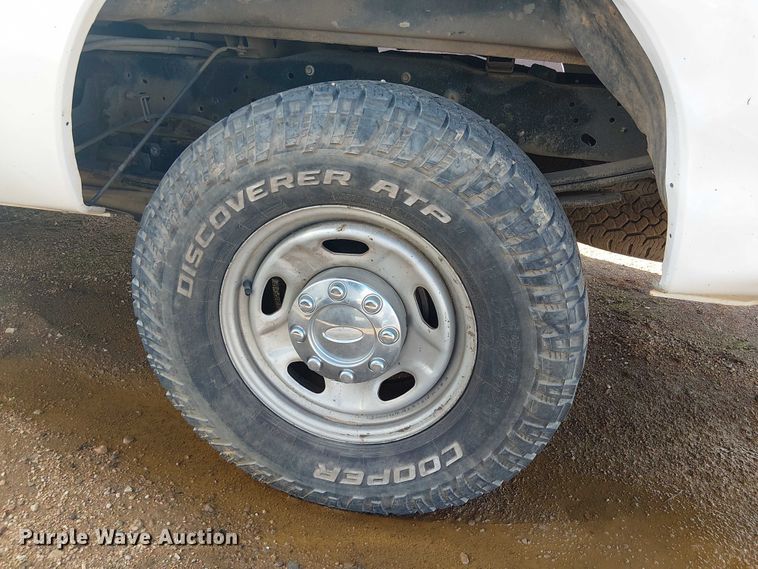 image for item EC1231 2014 Ford F250 Super Duty pickup truck