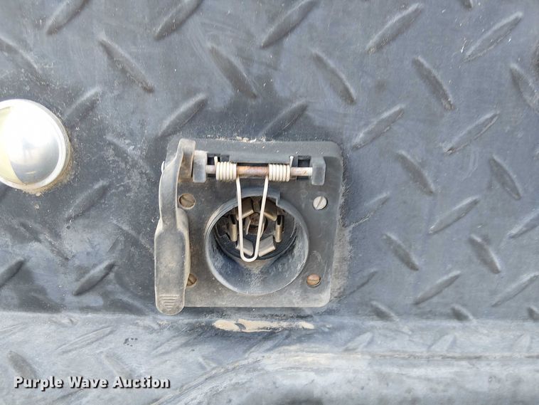 image for item EC1234 2018 Ford F250 Super Duty SuperCab utility bed pickup truck