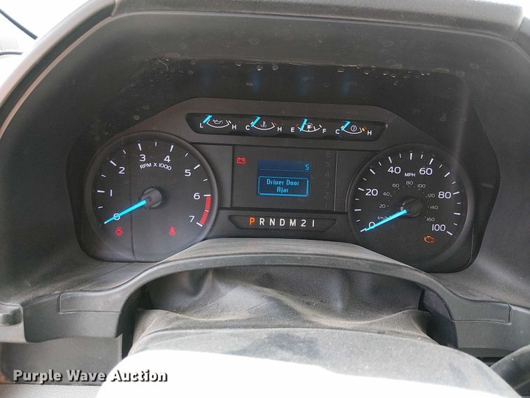 image for item EC1234 2018 Ford F250 Super Duty SuperCab utility bed pickup truck