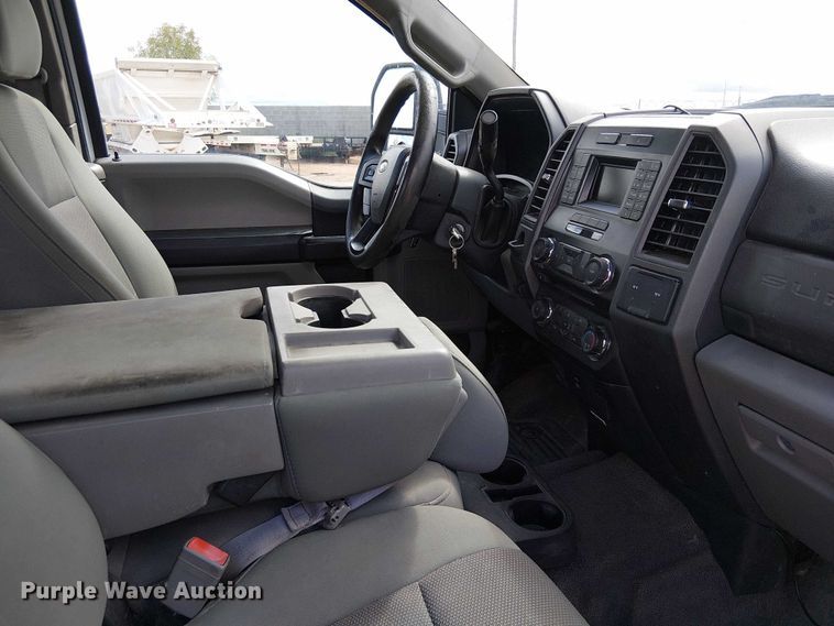 image for item EC1234 2018 Ford F250 Super Duty SuperCab utility bed pickup truck