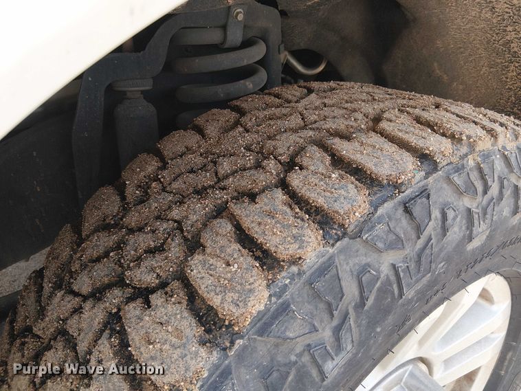 image for item EC1234 2018 Ford F250 Super Duty SuperCab utility bed pickup truck