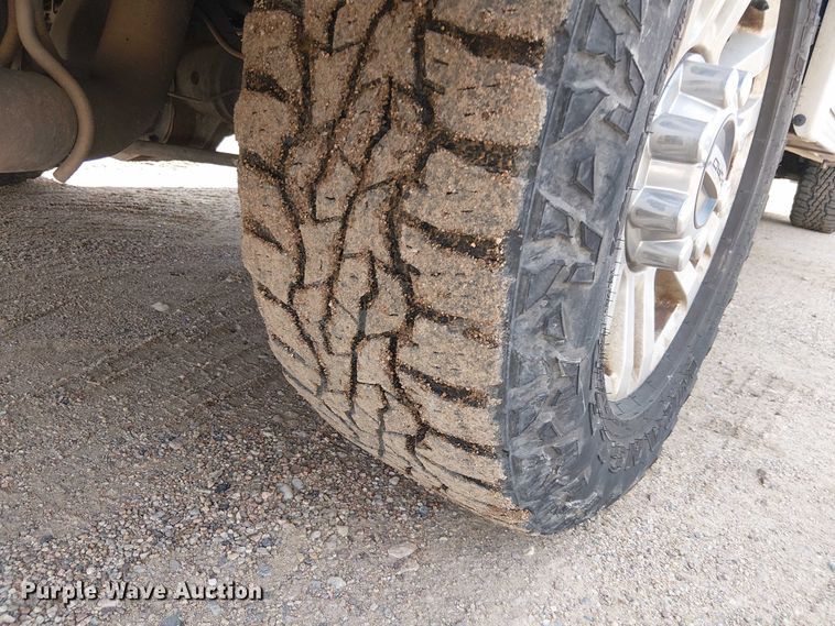 image for item EC1234 2018 Ford F250 Super Duty SuperCab utility bed pickup truck