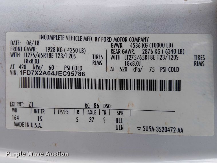 image for item EC1234 2018 Ford F250 Super Duty SuperCab utility bed pickup truck