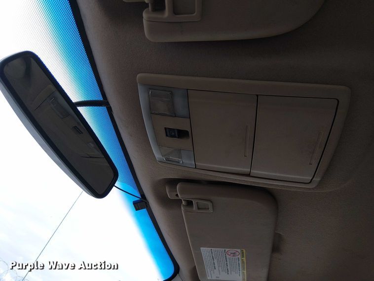 image for item EC1235 2012 Ford F250 Super Duty Crew Cab pickup truck