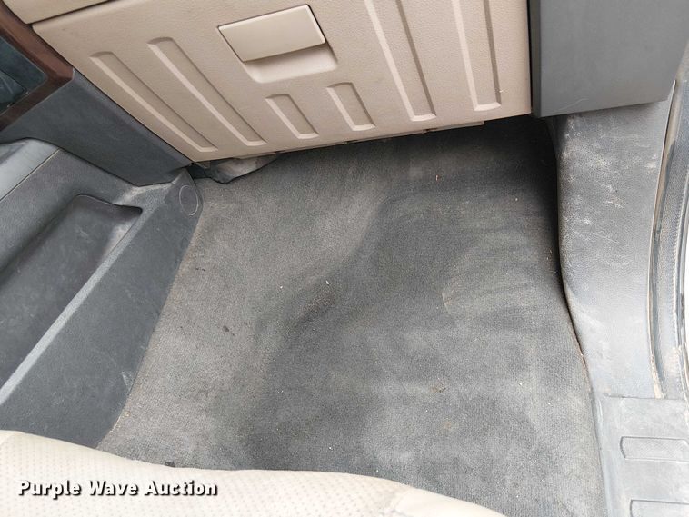 image for item EC1235 2012 Ford F250 Super Duty Crew Cab pickup truck