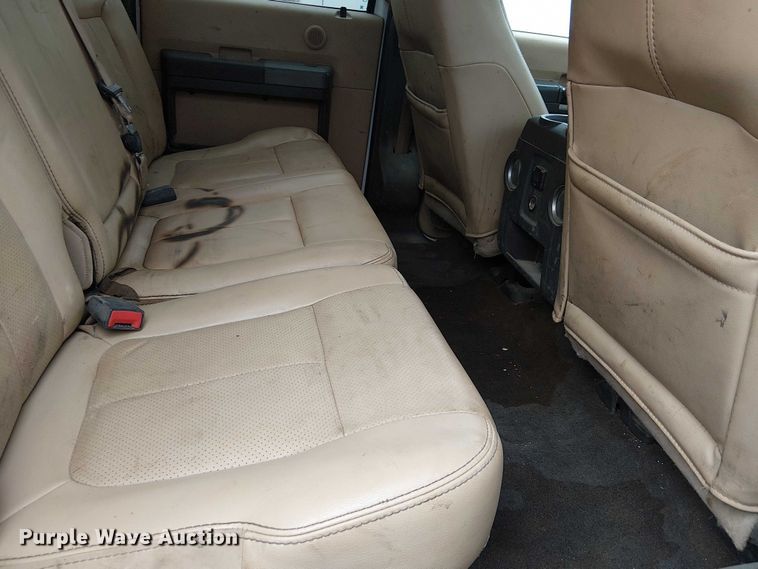 image for item EC1235 2012 Ford F250 Super Duty Crew Cab pickup truck