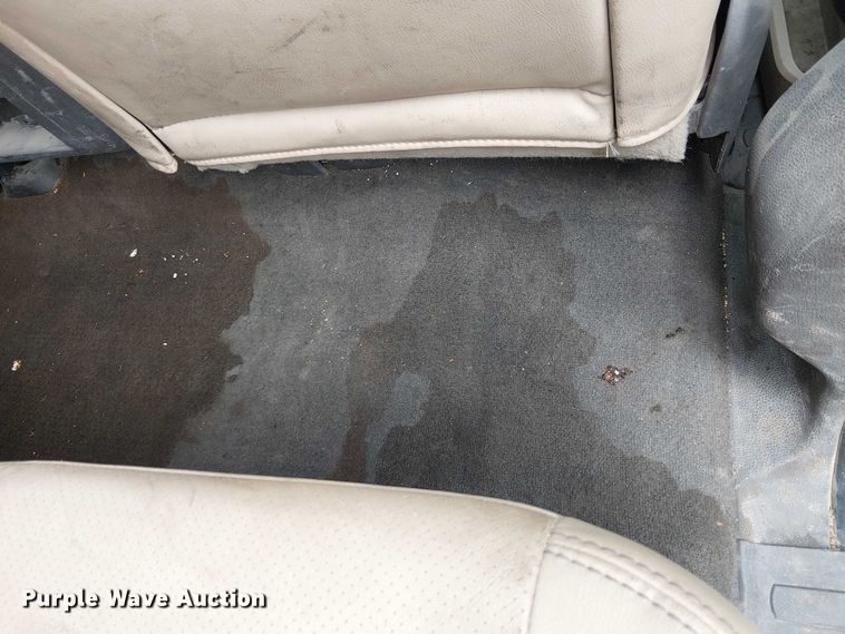 image for item EC1235 2012 Ford F250 Super Duty Crew Cab pickup truck