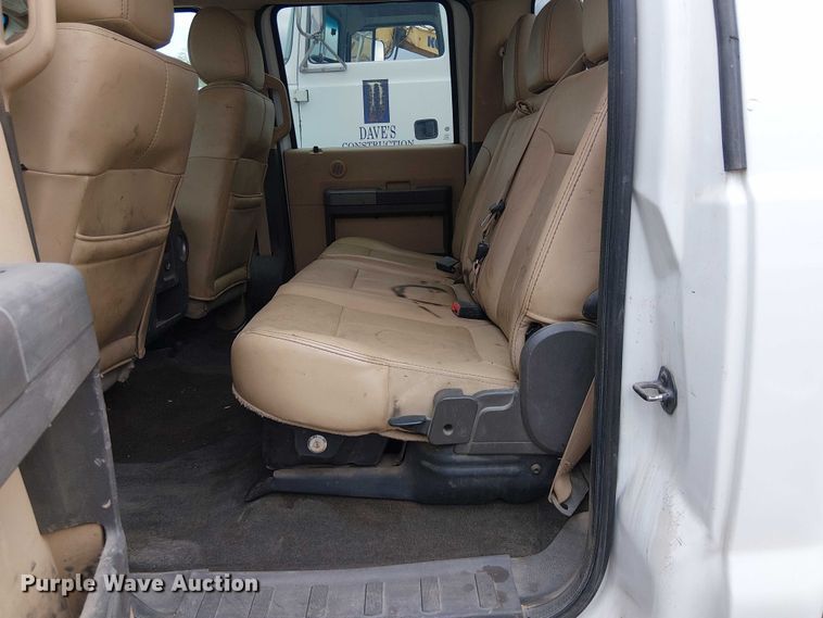 image for item EC1235 2012 Ford F250 Super Duty Crew Cab pickup truck