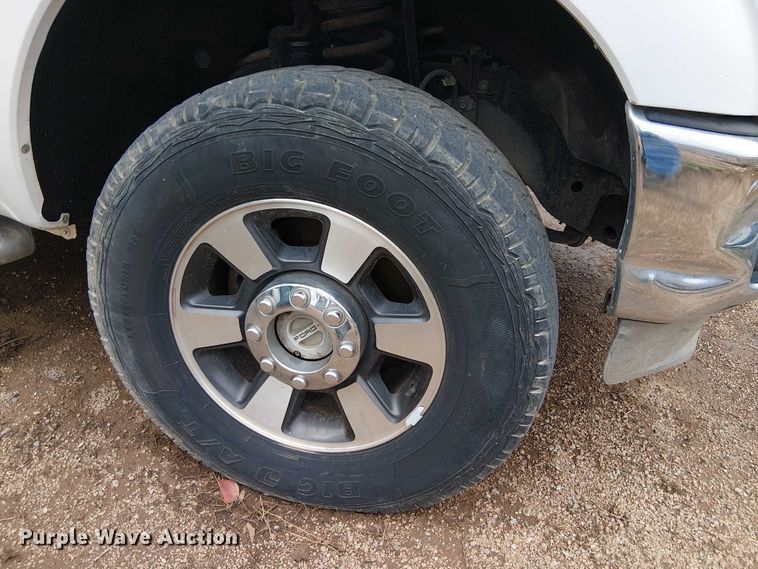 image for item EC1235 2012 Ford F250 Super Duty Crew Cab pickup truck