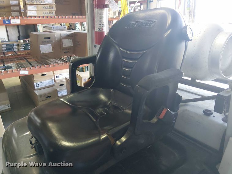 image for item EC1244 2017 UniCarriers PF50 forklift