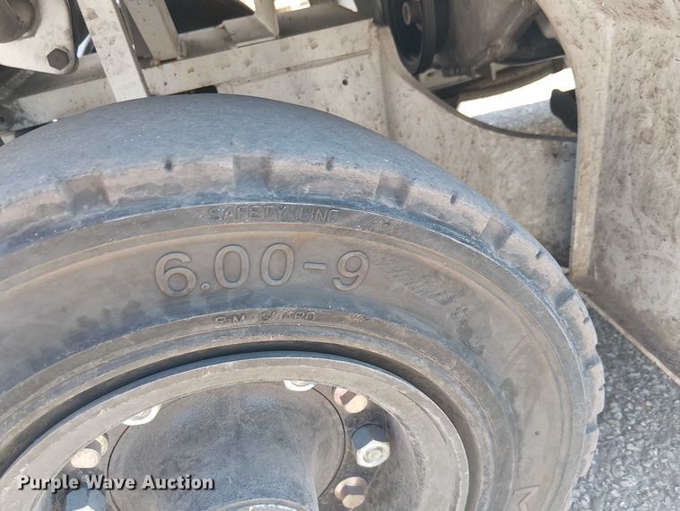 image for item EC1244 2017 UniCarriers PF50 forklift