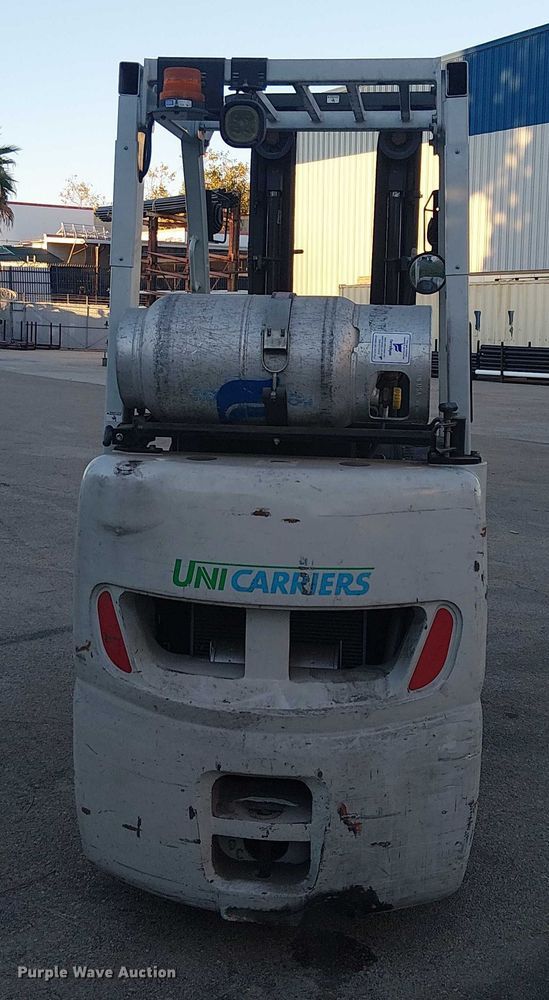 image for item EC1245 2017 UniCarriers CFS40 forklift