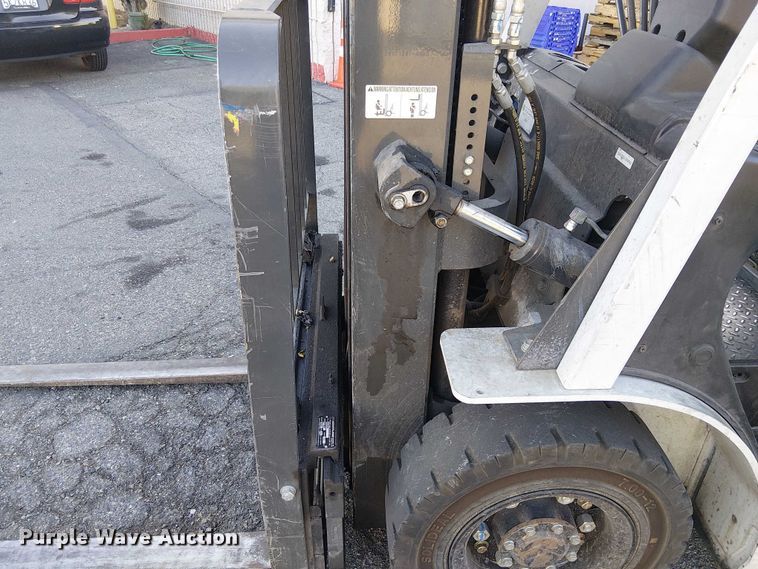 image for item EC1246 2017 UniCarriers PF50 forklift