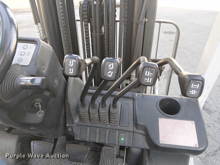 image for item EC1246 2017 UniCarriers PF50 forklift
